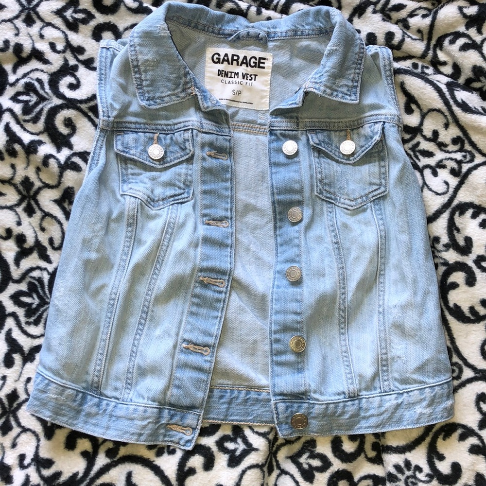Brand New Light wash jean jacket